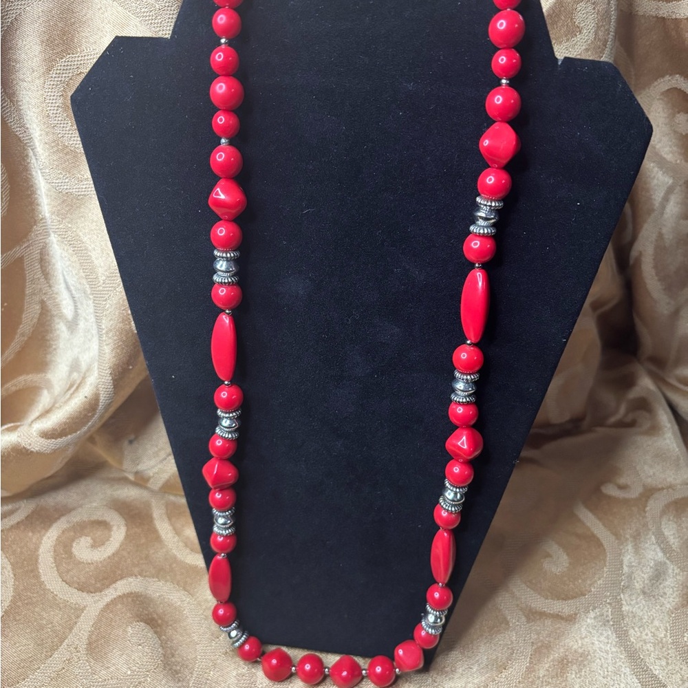 Elegant Red Beaded Necklace with Silver Accents
